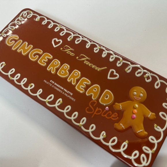 Too Faced Gingerbread Extra Spice Eye Shadow Palette - Picture 2 of 2